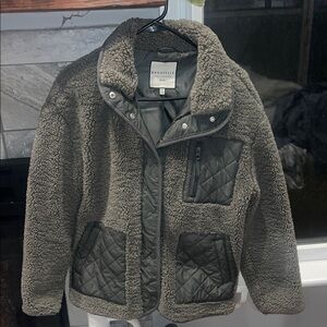 Agate/Elle Olive Green Teddy Jacket with Quilted Pockets